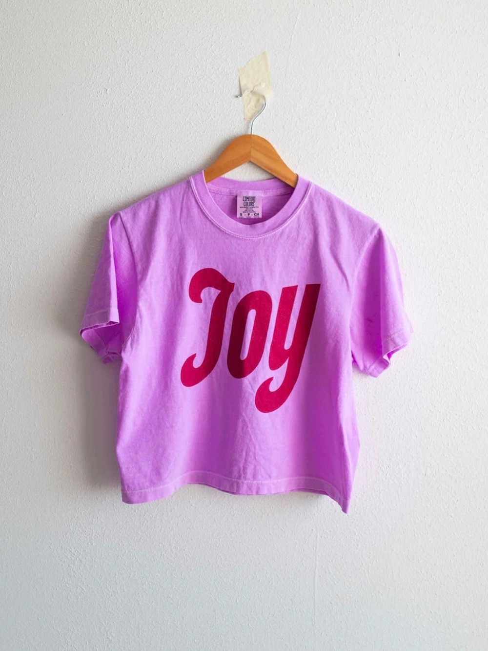 NWOT Neon Violet Tee with “Joy" Graphic - women’s large - cropped boxy tee